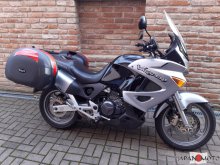 Motocykel Honda XL 1000 Varadero