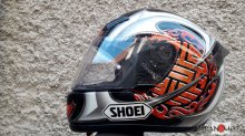 Helma na motocykel Shoei