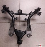 Držiak prednej kapotáže na Suzuki GSF 650 - 1250