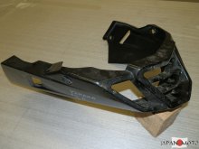 Spodný klin na motocykel Yamaha FZ8, čierny