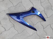 Pravý bok kapotáže na Yamaha FZ6 N