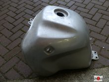 Nádrž na motocykel Honda XL 1000 Varadero 