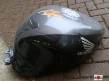 Nádrž na motocykel Honda CBR 1100 XX