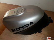 Nádrž na motocykel Honda CBR 600 F