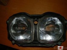 Predné svetlo na motocykel Yamaha YZF 1000
