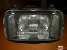 Predné svetlo na motocykel Yamaha FZ 750