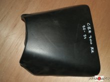Predné sedadlo na motocykel Honda CBR 900 RR