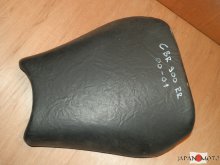Predné sedadlo na motocykel Honda CBR 900 RR
