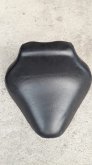 Predné sedadlo na Yamaha XVS 1100 Drag Star