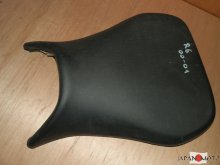Predné sedadlo na motocykel Yamaha R6 