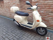 Motocykel Vespa 125