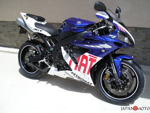 Yamaha YZF R1